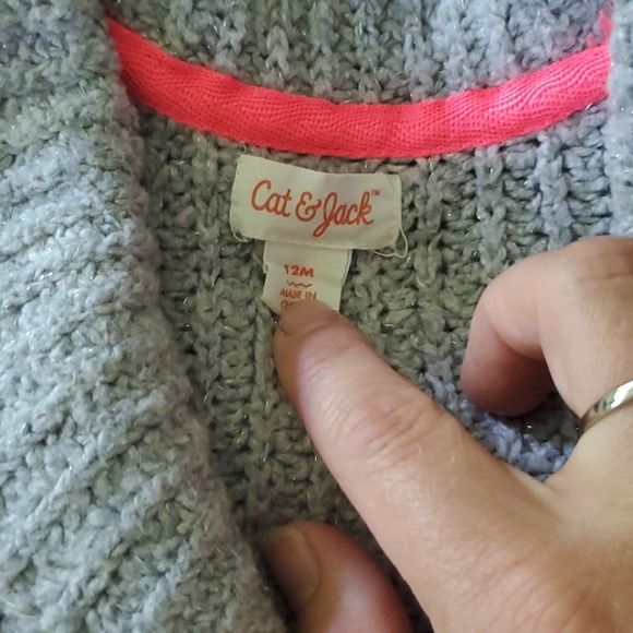 Cat and Jack soft sparkly Gary sweater - Picture 4 of 5
